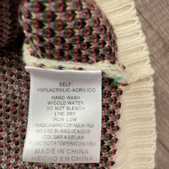 Oversized “Be Kind” Smiley Face Sweater – Size Small (Fits Up to Medium/Large) - Picture 5 of 5